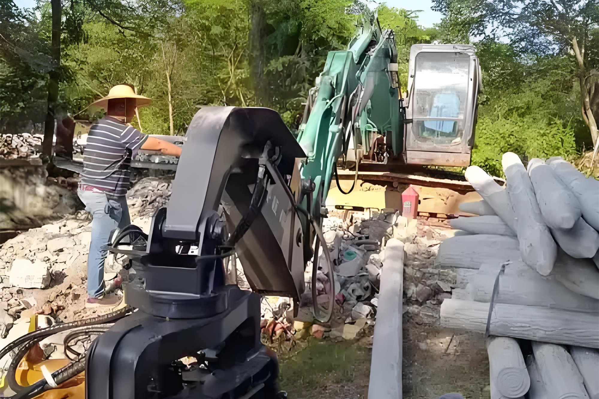 水泥樁批發廠家泓樺錦嘉-水泥仿木樁多少錢一根？